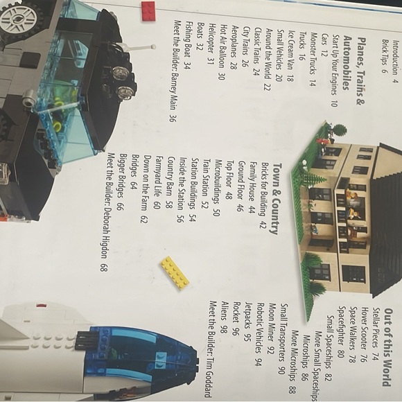 LEGO - 3000$+ worth minecraft, spiderman, Batman, cops, airplanes, pokemon etc - Picture 3 of 8